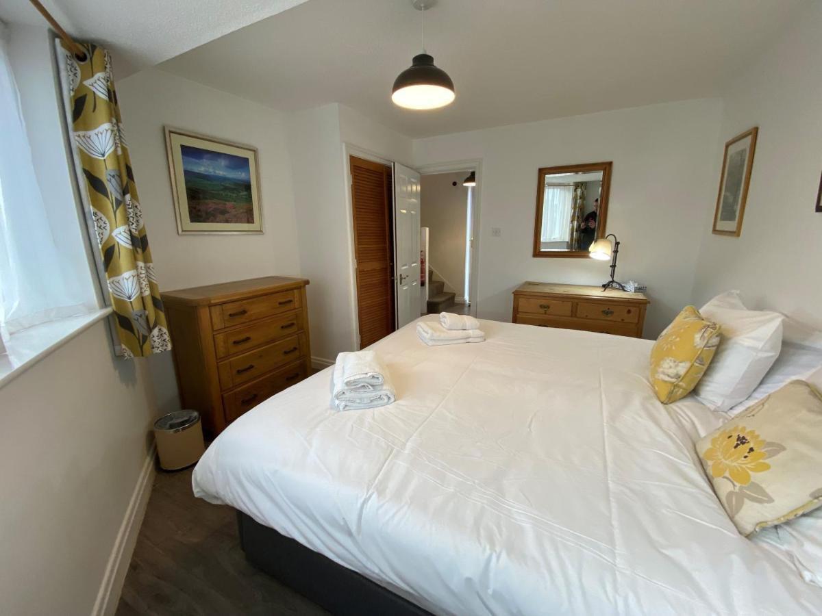 Hotel The Red Lion & Manor House à Burnsall Extérieur photo
